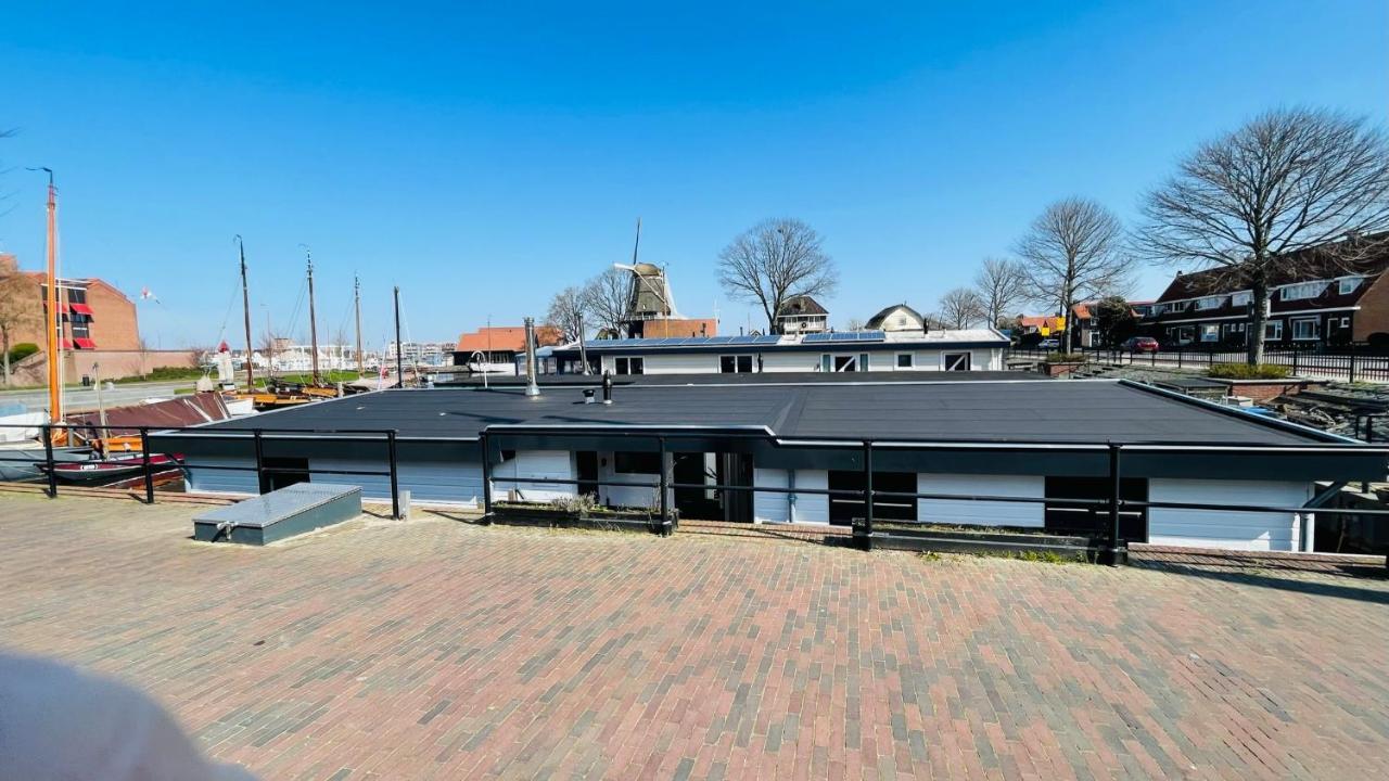 ホテル Woonboot 4 ハルデルウェイク エクステリア 写真
